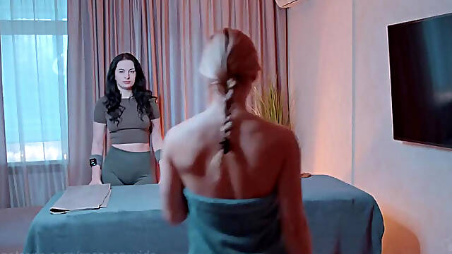 ASMR Massage Front Foam Massage By Anna to Casandra D​ Video
