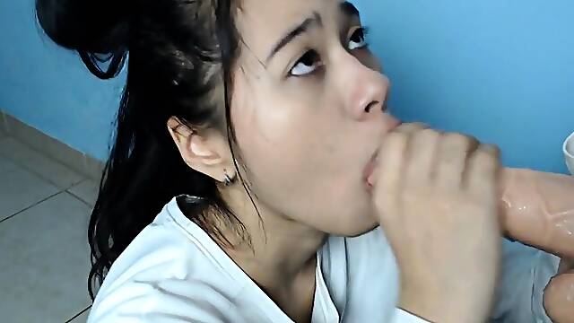 Sloppy Deepthroat ASMR Blowjob Training with Sex Toy