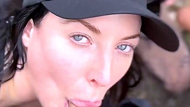 Angela White Busty Babe Gets Railed During A Hawaiian