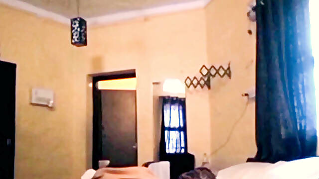 Desi Uncut Tamil Exotic Wife's Pussy Licked Missionary & Wild Cowgirl on Twitter Bull! Indianhotwifex